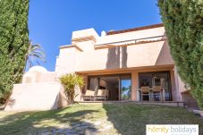 Apartment in Estepona - La Cartuja Golf - Luxury apartment with garden views